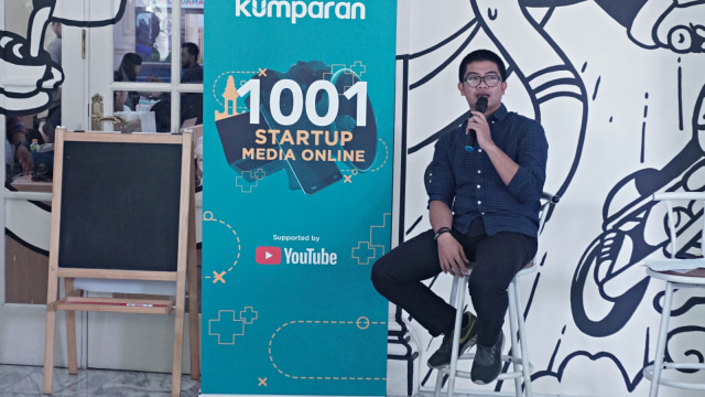 Wakil Pemimpin Redaksi kumparan, Rachmadin Ismail, saat berbagi pengalaman kepada para peserta kumparan 1001 Startup Media Online. (Foto: Matheus Marsely/kumparan)