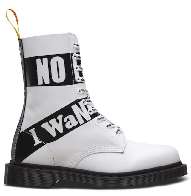 Sepatu bertema Sex Pistols. (Foto: Dok. Dr. Martens)