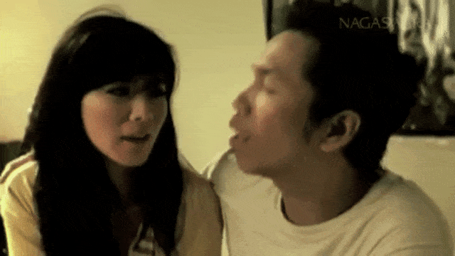 Jill Gladys di video klip Kerispatih 'Tak Lekang oleh Waktu' (Foto: YouTube NAGASWARA Official Video | Indonesian Music Channel)