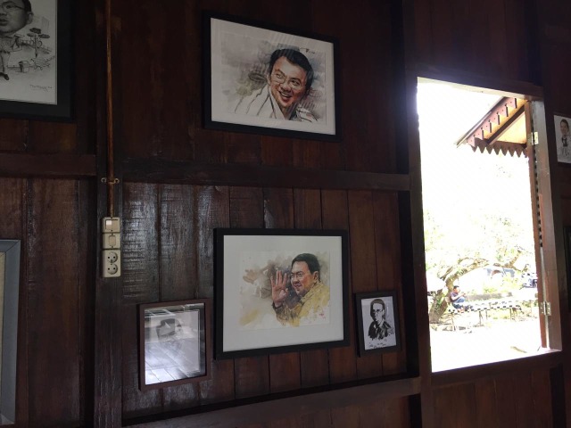 Foto BTP yang dipajang di Kampoeng Ahok. Foto: Selli Nisrina Faradilla/kumparan