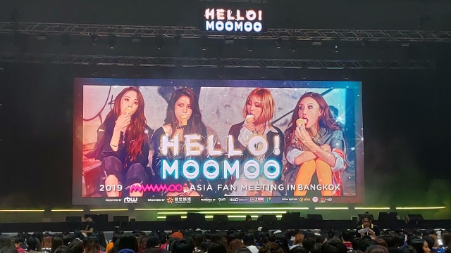 Fan meeting pertama Mamamoo di Bangkok, Thailand, Sabtu (26/1). (Foto: Niken Nurani/kumparan)