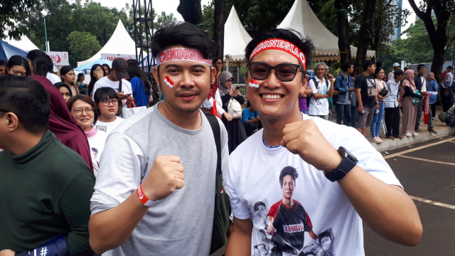 Agung Andana dan Yoga Pratama dari Balikpapan dukung Butet di Indonesia Masters 2019. (Foto: Karina Nur Shabrina/kumparan)