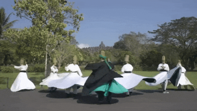 Tarian Sufi. (Foto: Youtube/BUDIMAN PRAMONO SIDI)