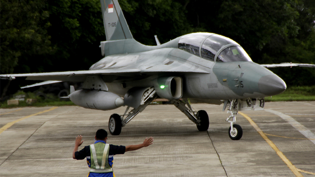 pesawat tempur TNI AU jenis T-50 Skuadron Lanud Iswahjudi. Foto: ANTARA FOTO/Kornelis Kaha