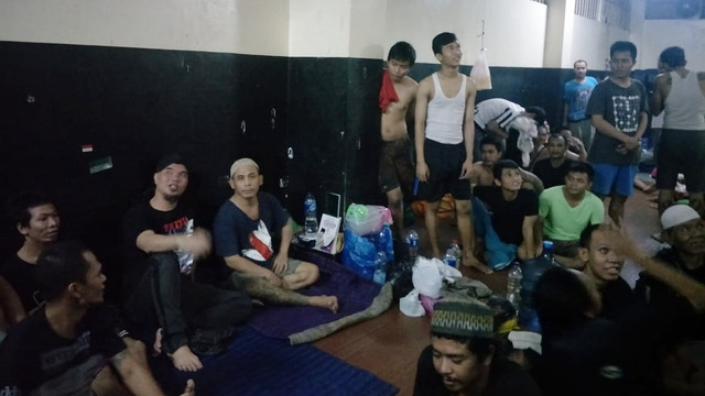 Ahmad Dhani di Rutan Cipinang. (Foto: Twitter/@Dahnilanzar)