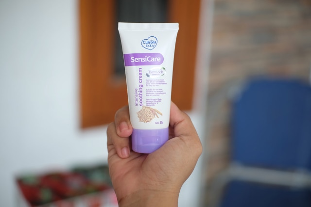 Mencegah Ruam Popok dengan Cussons Baby SensiCare Intensive Soothing Cream (1)
