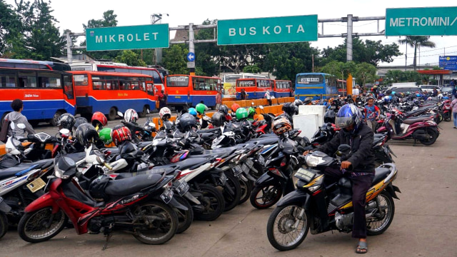 Suasana di kawasan Pasar Senen, Jakarta Pusat. (Foto:  Irfan Adi Saputra/kumparan)