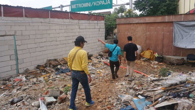 Preman di Terminal Senen. (Foto: Irfan Adi Saputra/kumparan)