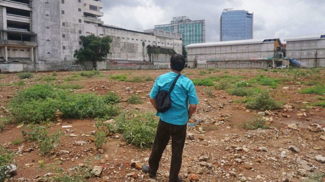 Rudolf di Terminal Senen. (Foto: Irfan Adi Saputra/kumparan)