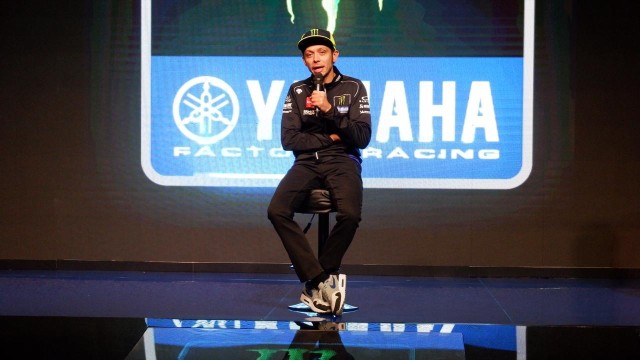 Valentino Rossi dalam acara rilis tim Monster Energy Yamaha MotoGP 2019 di Jakarta, Senin (4/2). Foto: Karina Nur Shabrina/kumparan