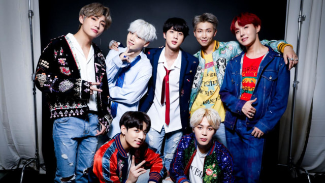 BTS Siap Gelar Tur Konser Stadion Mulai Mei 2019