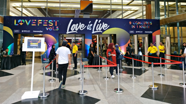 Suasana di area Love Fest Vol. 3. Foto: Alexander Vito Edward Kukuh/kumparan