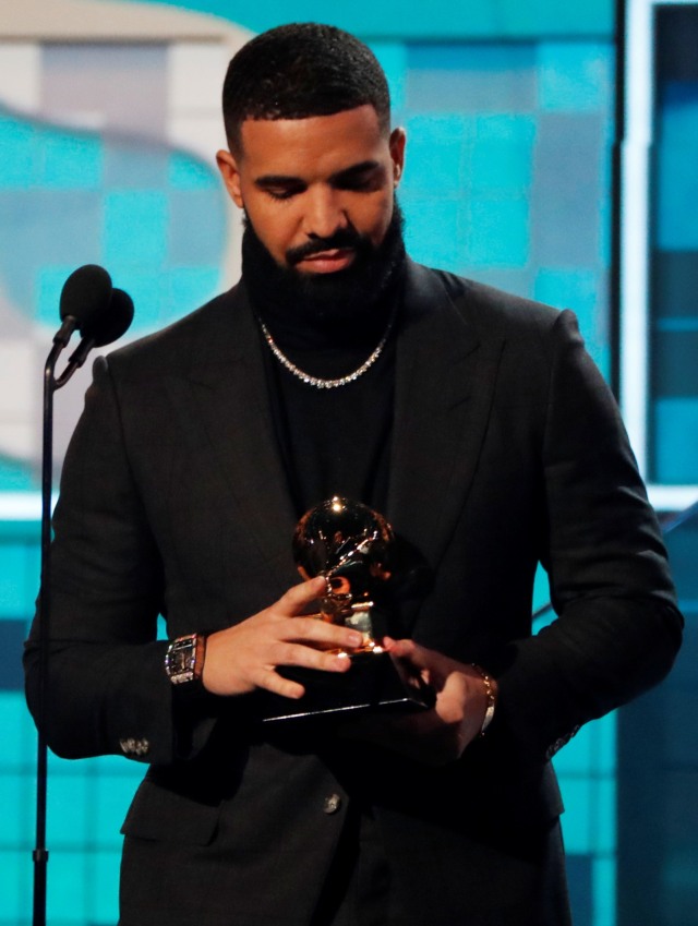 Drake menerima penghargaan Grammy Awards 2019, Los Angeles, California, Amerika Serikat. Foto: REUTERS/Mike Blake