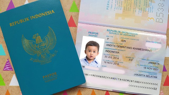 Passport Anak. Foto: Prameshwari Sugiri/kumparan