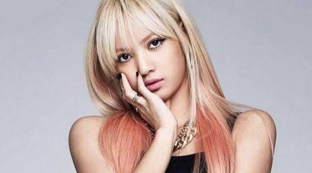 Lisa BLACKPINK (foto: facetofeet)