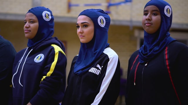 Murid Muslim yang mengenakan hijab dari Brunel University. Foto: dok. Brunel University London
