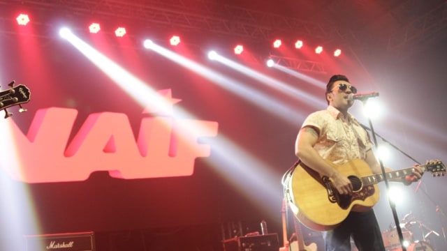 Aksi band Naif saat tampil di Java Jazz on The Move di Jakarta, Jumat (15/2). Foto: Helmi Afandi/kumparan