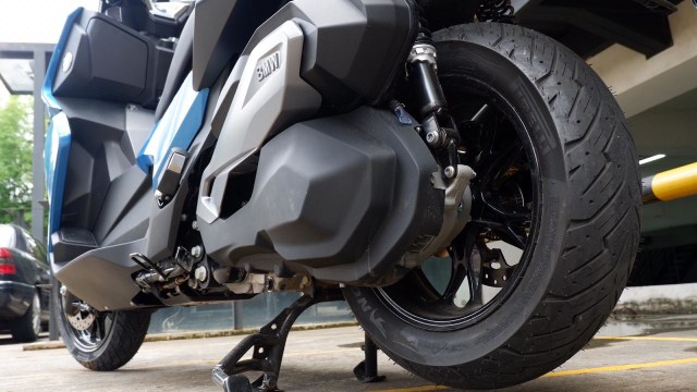 Ban depan dan rumah CVT BMW C400X Foto: Aditya Pratama Niagara/kumparanOTO