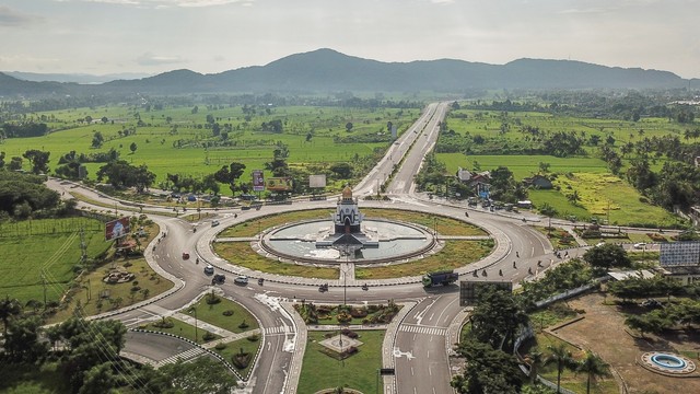 Ilustrasi Lombok Barat, NTB. Foto: Antara/Ahmad Subaidi