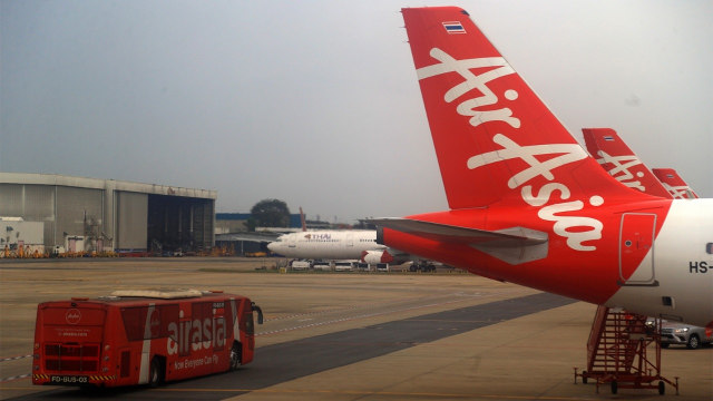 Ilustrasi pesawat Air Asia. Foto: Aditia Noviansyah/kumparan