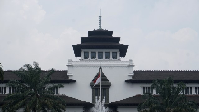 Ilustrasi Gedung Sate. Foto: Fanny Kusumawardhani/kumparan