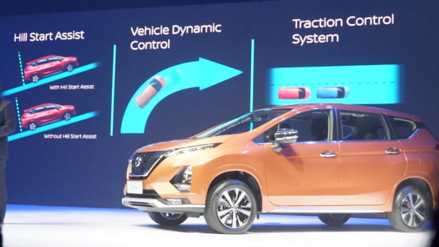 Nissan Livina yang dibangun berbasis Xpander resmi diperkenalkan Foto: Aditya Pratama Niagara/kumparanOTO