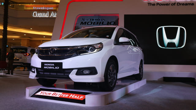 Honda Mobilio tipe E terbaru. Foto: Ghulam Muhammad Nayazri / kumparanOTO