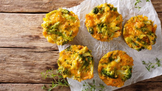 Brokoli balut telur. Foto: Shutterstock