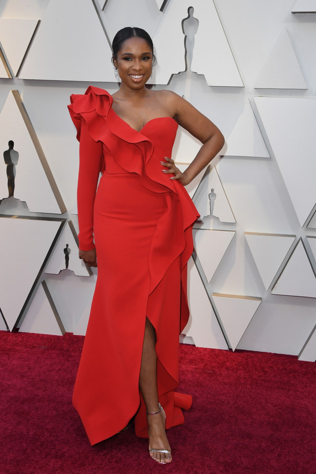 Aktris dengan busana terbaik di Oscars 2019: Jennifer Hudson. Foto: AFP/MARK RALSTON