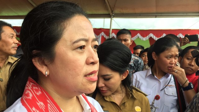 Menko Puan Maharani saat di GOR Landak, Kabupaten Landak, Kalimantan Barat. Foto: Muhammad Darisman/kumparan