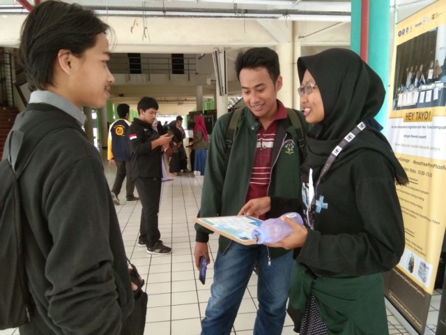 Earth Hour Bogor KolaborAsikan Beli Yang Baik dengan BERANTAS di IPB