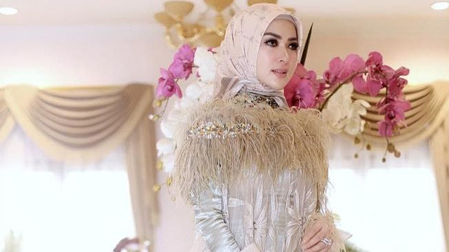 Syahrini dan Reino Barack menikah secara diam-diam di Jepang (Foto: Instagram/princessyahrini)