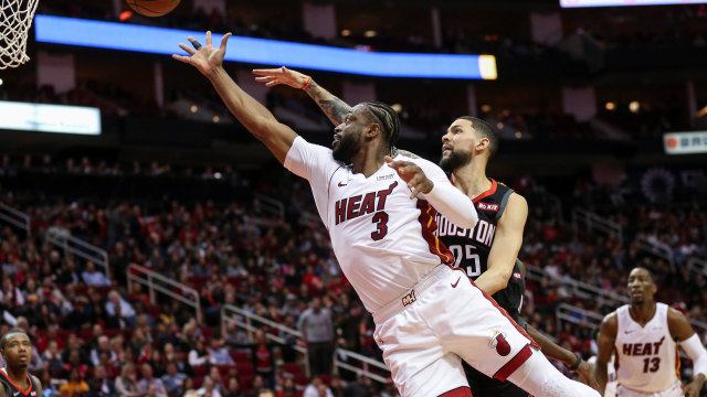 Duel Dwyane Wade dan Austin Rivers di laga Rockets vs Heat Foto: Troy Taormina-USA TODAY Sports