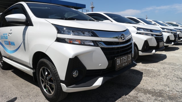 Daihatsu Xenia facelift denga lampu utama LED. Foto: Ghulam Muhammad Nayazri / kumparanOTO
