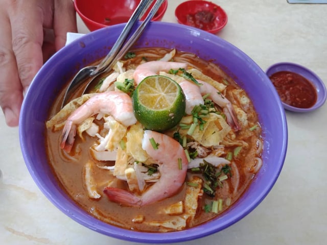Laksa Sarawak. Sumber: https://picgra.com/location/kedai-kak-bedah/481767961864730