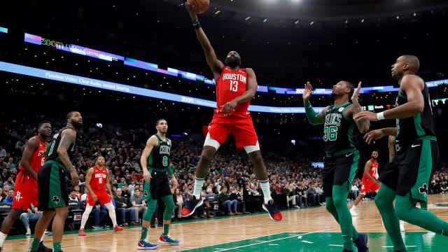 Aksi James Harden di laga Celtics vs Rockets Foto: Winslow Townson-USA TODAY Sports