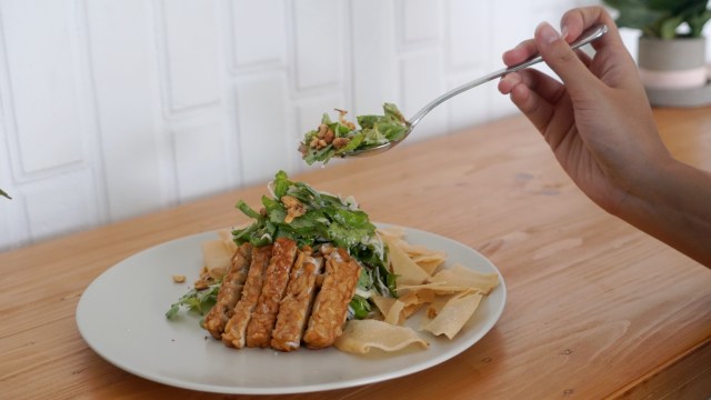 Menu makanan Ramurasa Santhi Serad. Foto: Fanny Kusumawardhani/kumparan