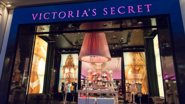 Penjualan pakaian dalam lesu, Victoria's Secret tutup 53 gerainya