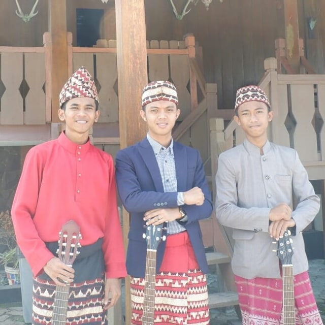 Personil band musik klasik Lampung, Nayah Cawa | foto: Dokumentasi Nayah Cawa