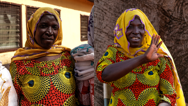 Afishetu Yakubu, pembuat shea butter di Tamale, Ghana yang bekerjasama dalam program Community Trade dengan The Body Shop. Foto: Jessica Sarkodie for The Body Shop International