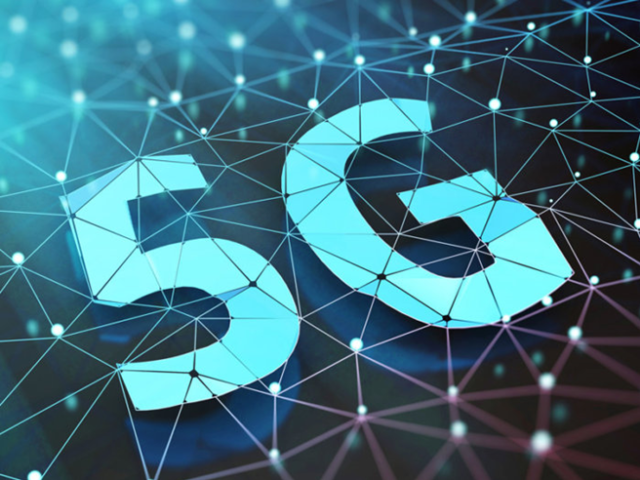 (sumber image dari: https://www.networkworld.com/article/3203489/lan-wan/what-is-5g-wireless-networking-benefits-standards-availability-versus-lte.html)