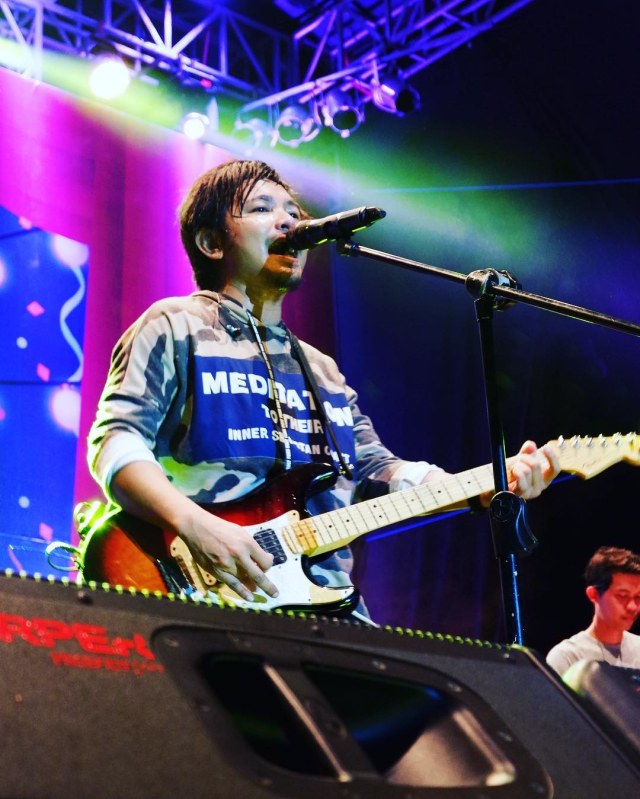 Zulkifli vokalis Band Zivilia Foto: Instagram/@ziviliaofficial
