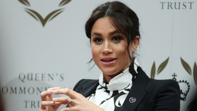 Meghan Markle sebagai pembicara diskusi The Queen's Commonwealth Trust di Hari Perempuan Internasional. Foto: AFP/DANIEL LEAL-OLIVAS