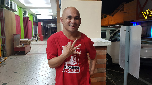 Allan Zefo Umboh, penyandang disabilitas yang maju sebagai calon legislatif DPR RI asal Daerah Pemilihan Sulawesi Utara