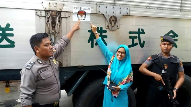 Twit Andi Arief yang dimaksud Ilham, saat KPU turunkan surat suara di Kabupaten Kulon Progo. Foto: Twitter @AndiArief__