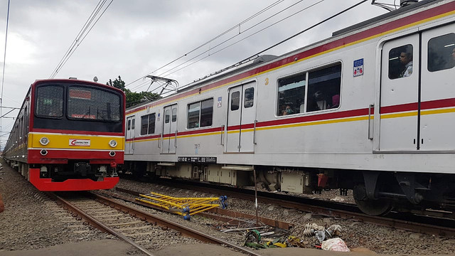 Perlintasan KRL mulai beroperasi di Kebon Pedes, Tanah Sareal, Bogor, Jawa Barat. Foto: Efira Tamara/kumparan