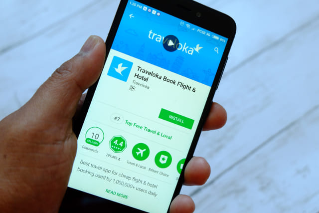 com-Aplikasi Traveloka Foto: Shutterstock