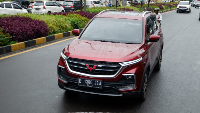 Test Drive Wuling Almaz di Jawa Barat Foto: Aditya Pratama Niagara/kumparanOTO