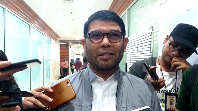 Anggota Komisi III, Nasir Djamil. Foto: Paulina Herasmaranindar/kumparan
