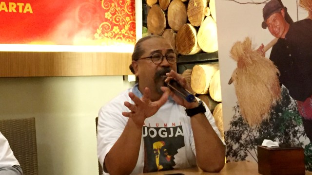 Djaduk Ferianto saat jumpa pers Alumni Jogja SATUkan Indonesia, di Sagan, Kota Yogyakarta, Selasa (12/3). Foto: Arfiansyah Panji Purnandaru/kumparan